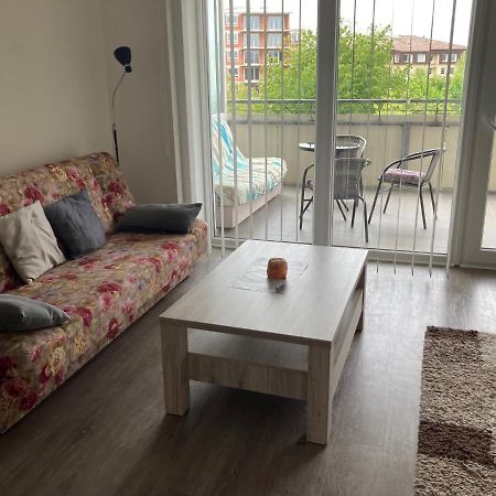 Apartman Edita - Byt S Terasou A Parkovacim Stanim, Topolova, Olomouc公寓 外观 照片